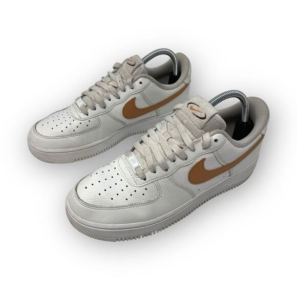 Nike Air Force 1 Low White Amber Brown Sneakers Women's Size 9 FQ2742-101 V3 - Picture 1 of 13